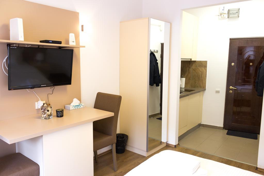 Grand Central Accommodation - Smardan Бухарест Екстер'єр фото